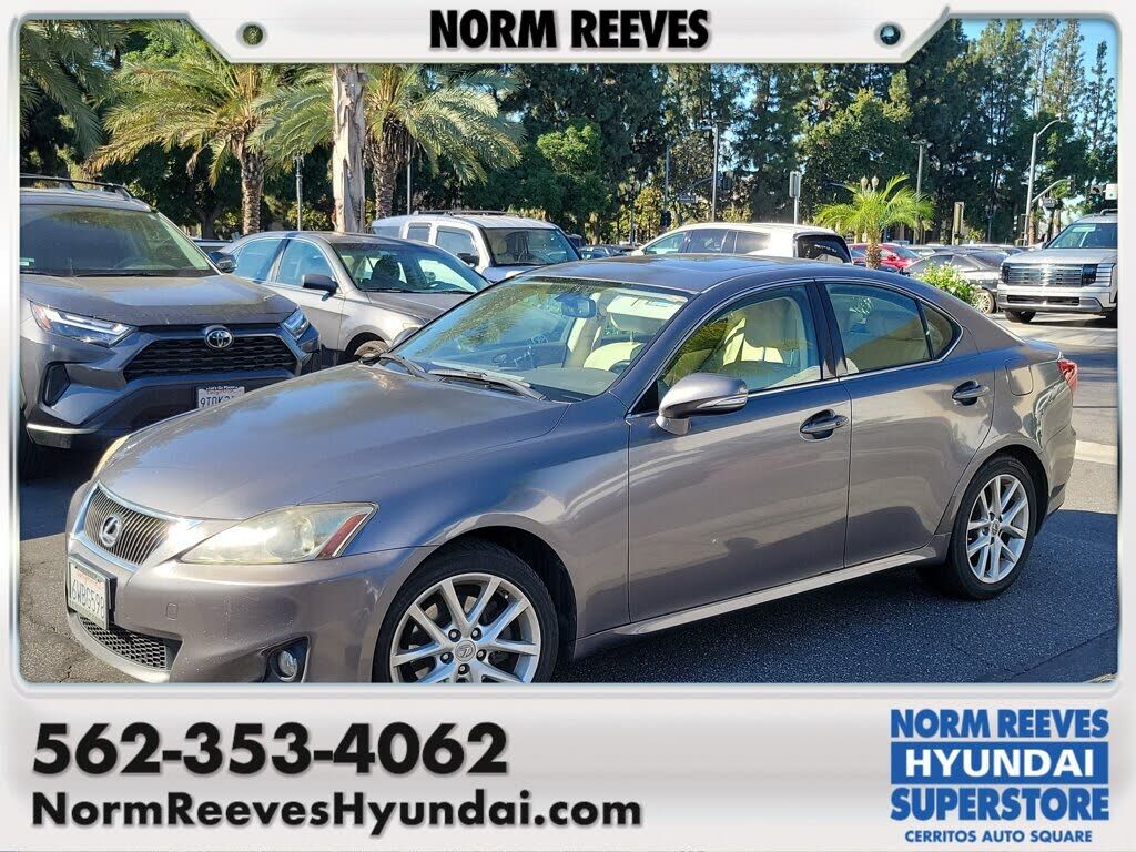 2012 LEXUS IS