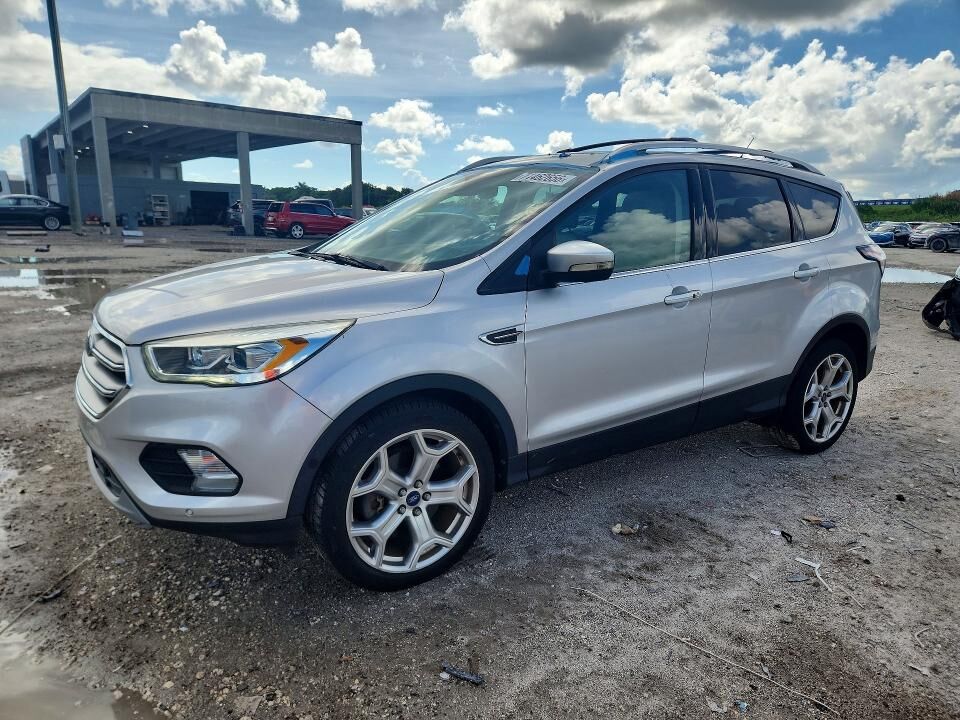 2017 FORD Escape