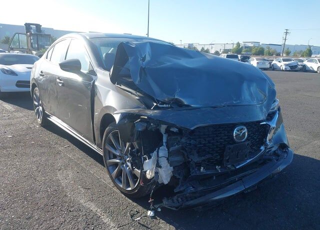2019 MAZDA Mazda3