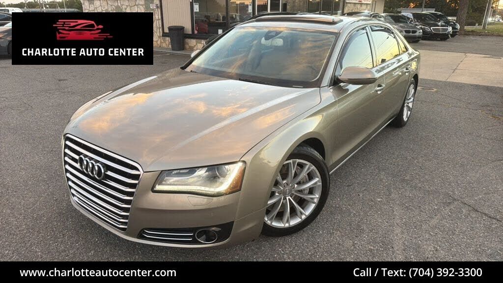 2011 AUDI A8