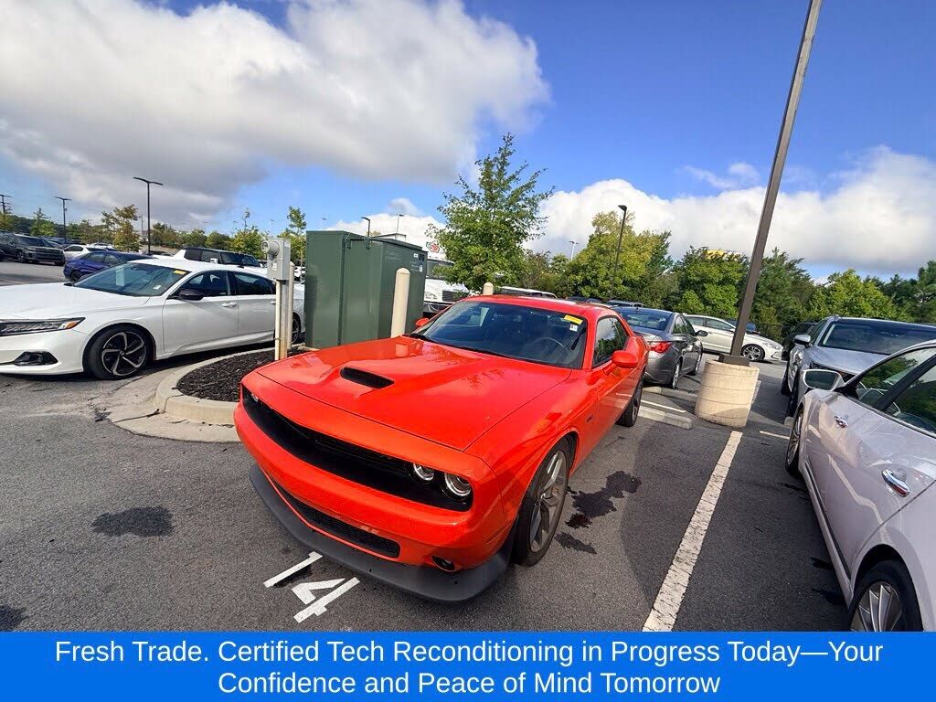 2023 DODGE Challenger