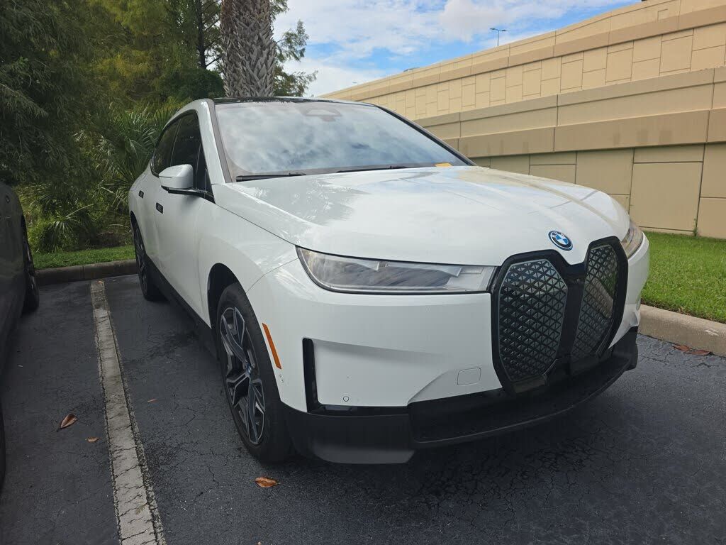 2024 BMW ix
