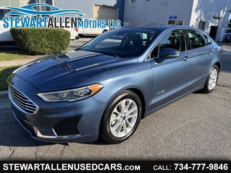 2019 FORD Fusion