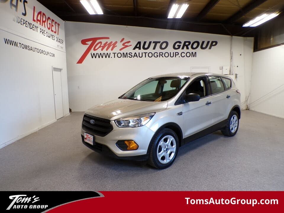 2017 FORD Escape