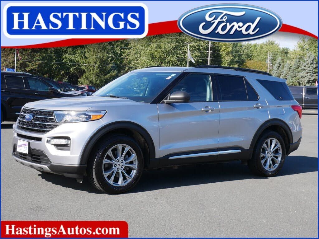 2021 FORD Explorer