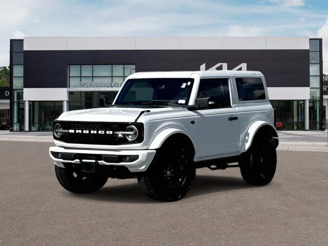 2022 FORD Bronco