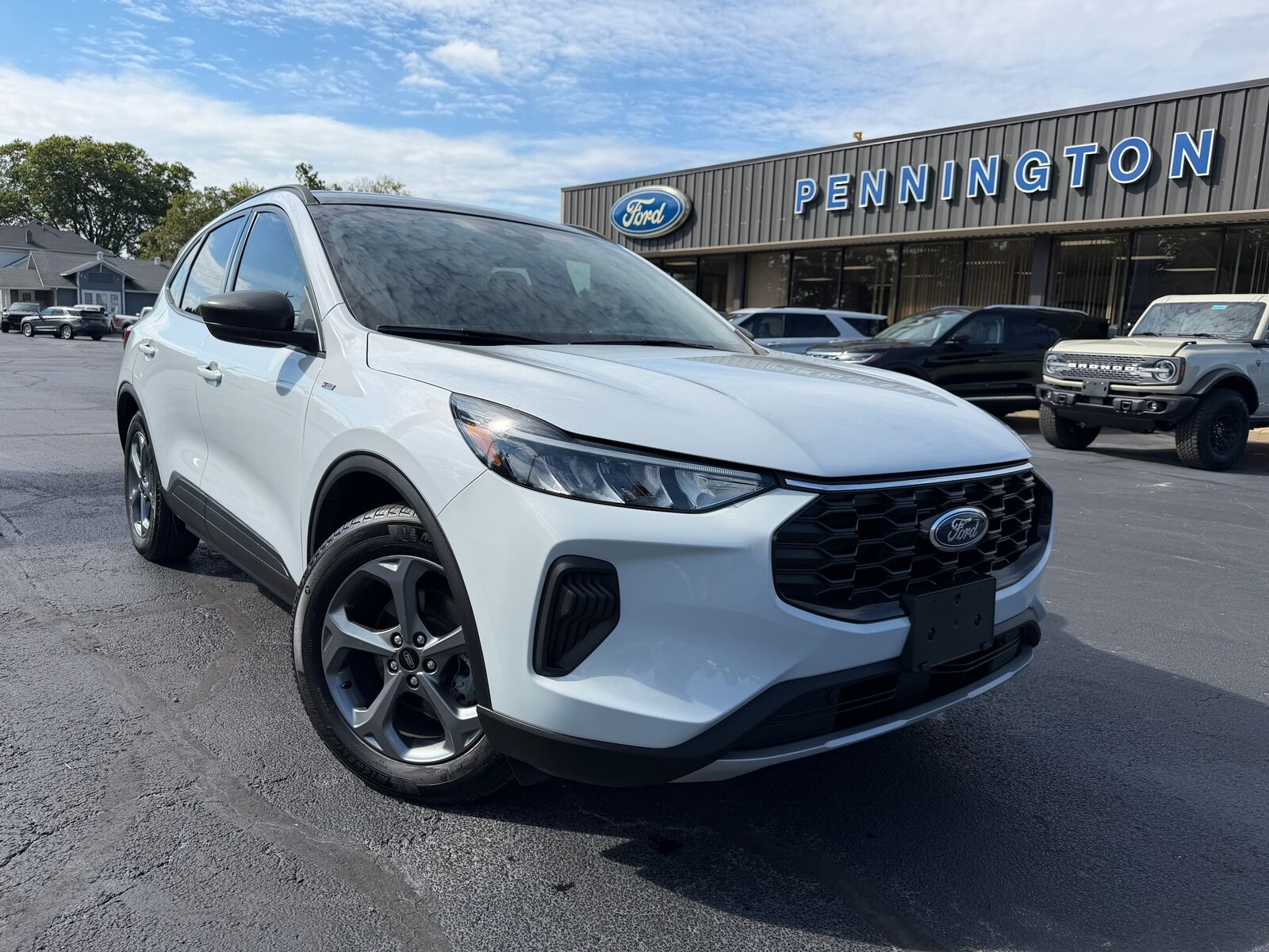 2025 FORD Escape