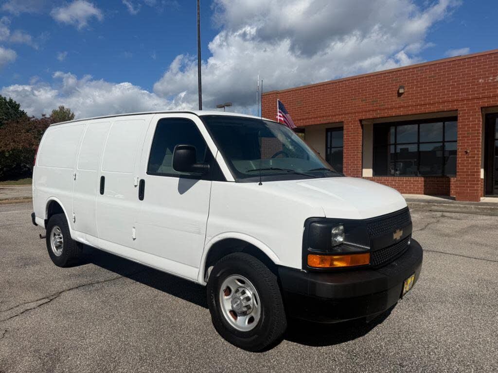 2015 CHEVROLET Express