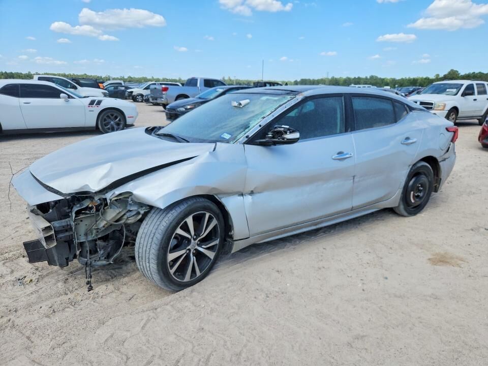 2017 NISSAN Maxima