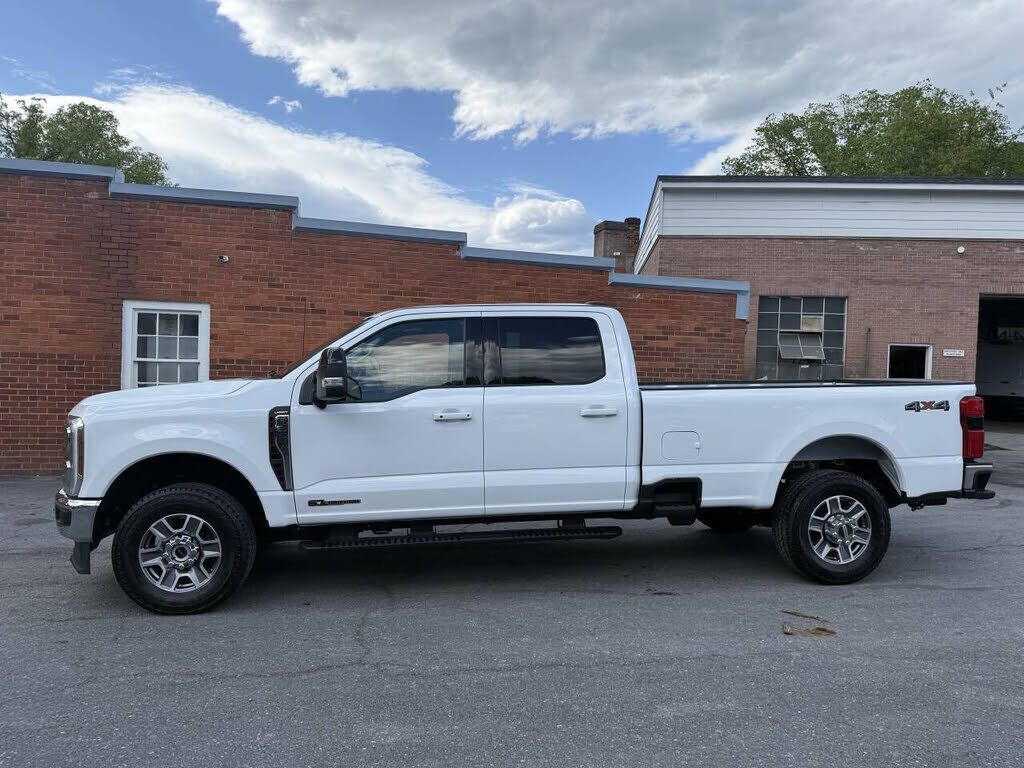 2025 FORD F-350