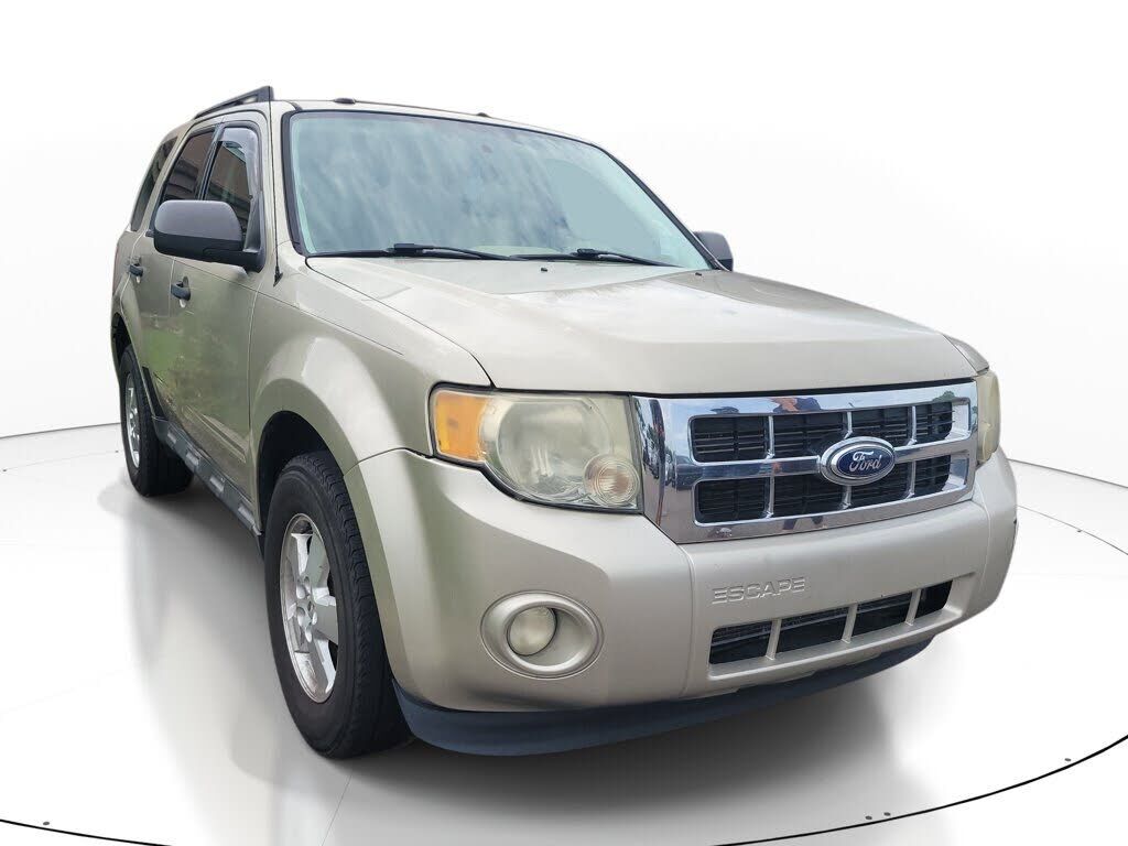 2011 FORD Escape