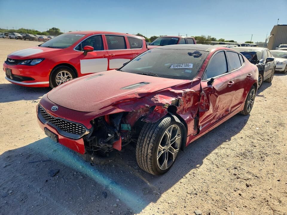 2021 KIA Stinger