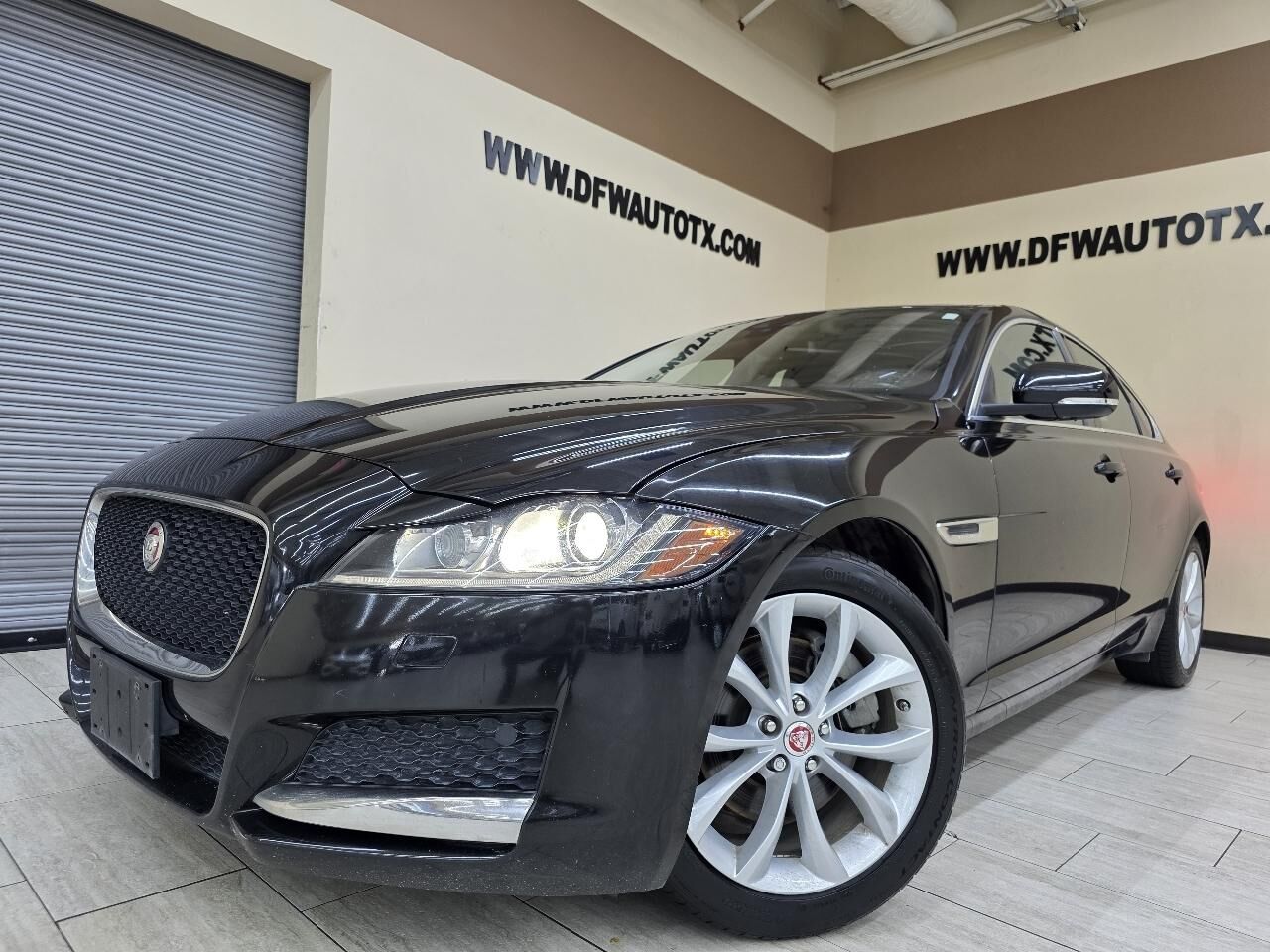 2018 JAGUAR XF