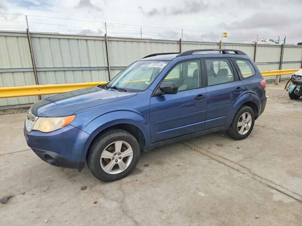 2013 SUBARU Forester