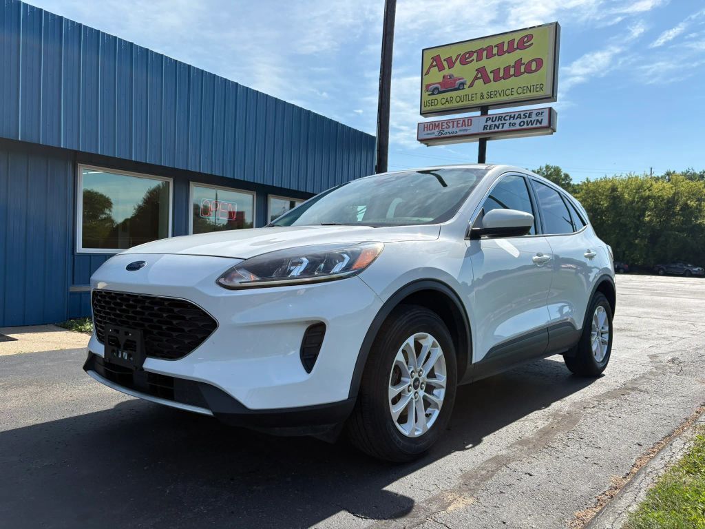 2021 FORD Escape