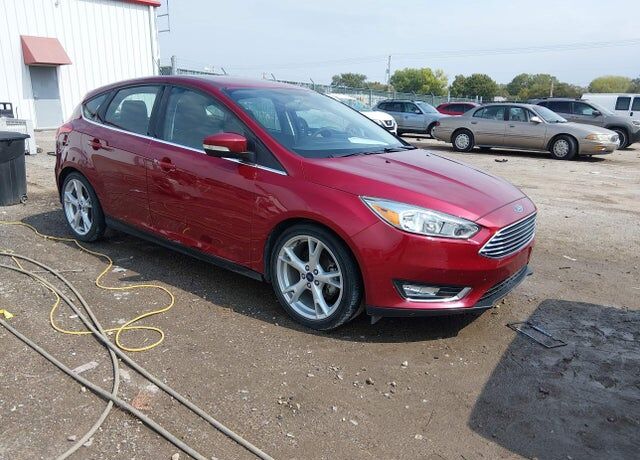 2016 FORD Focus