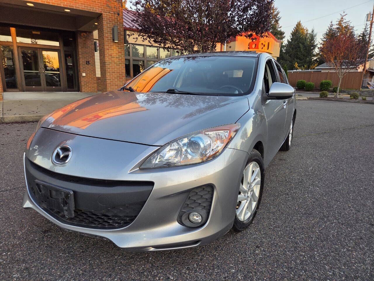 2012 MAZDA Mazda3