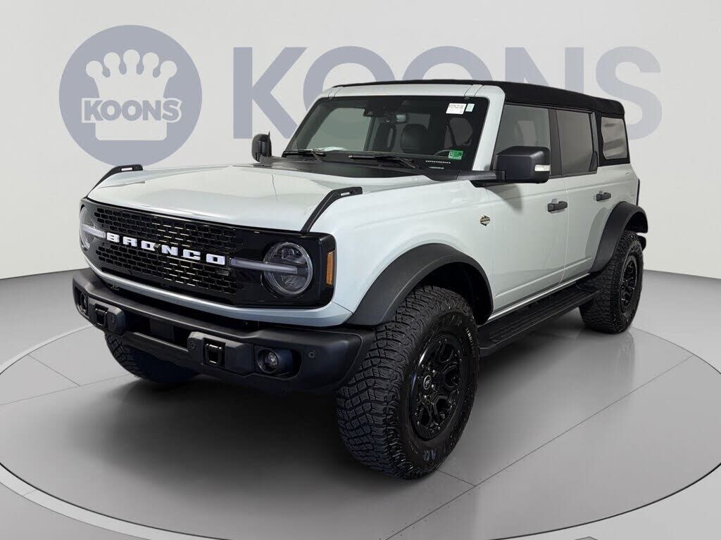2023 FORD Bronco