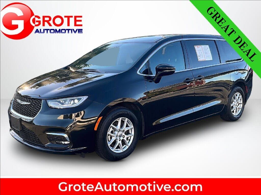 2025 CHRYSLER Pacifica