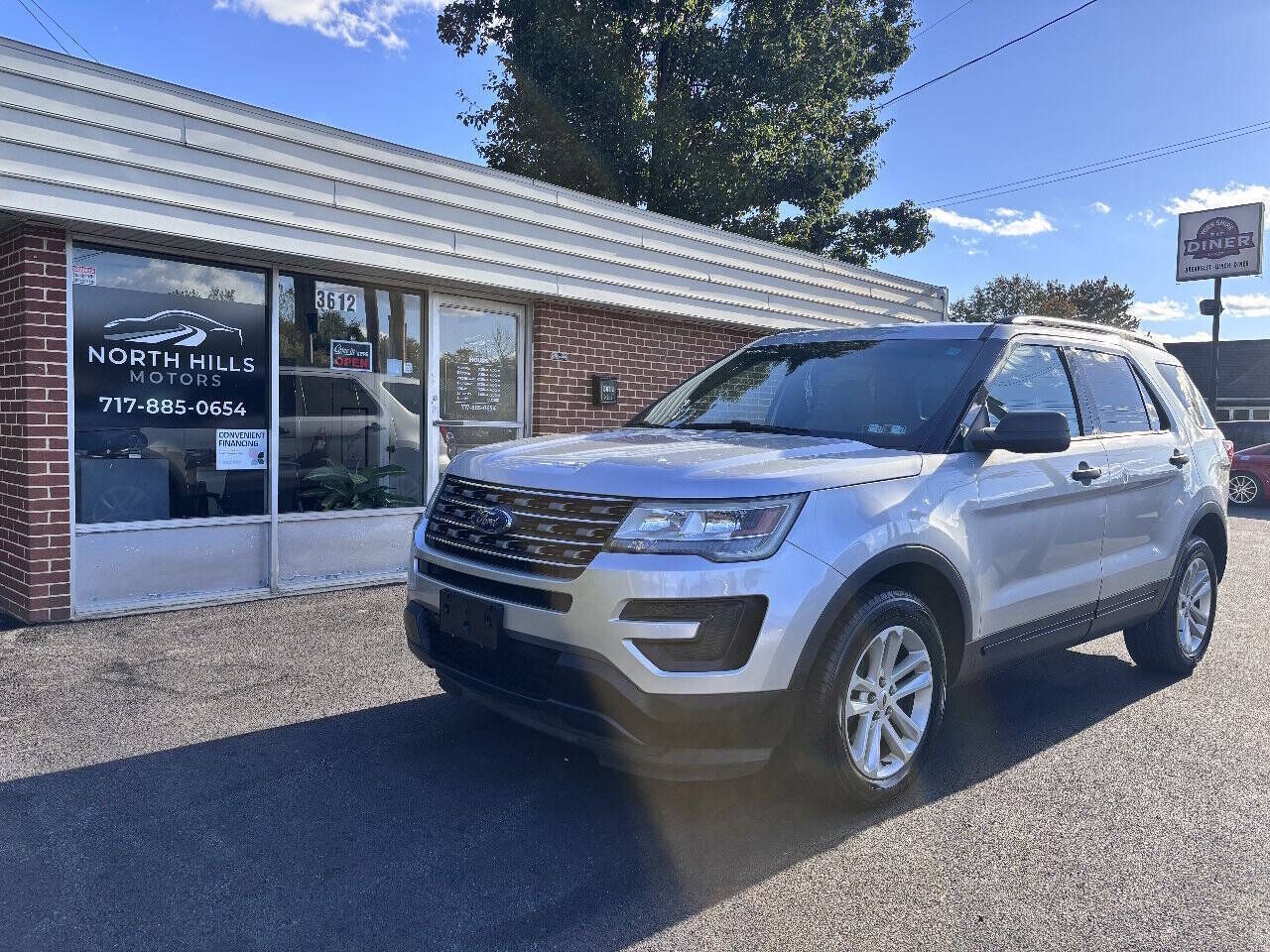 2017 FORD Explorer