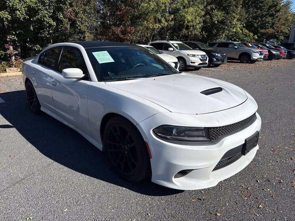 2017 DODGE Charger