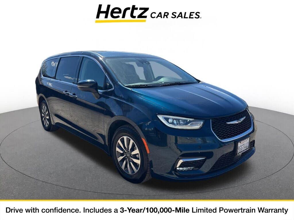 2023 CHRYSLER Pacifica