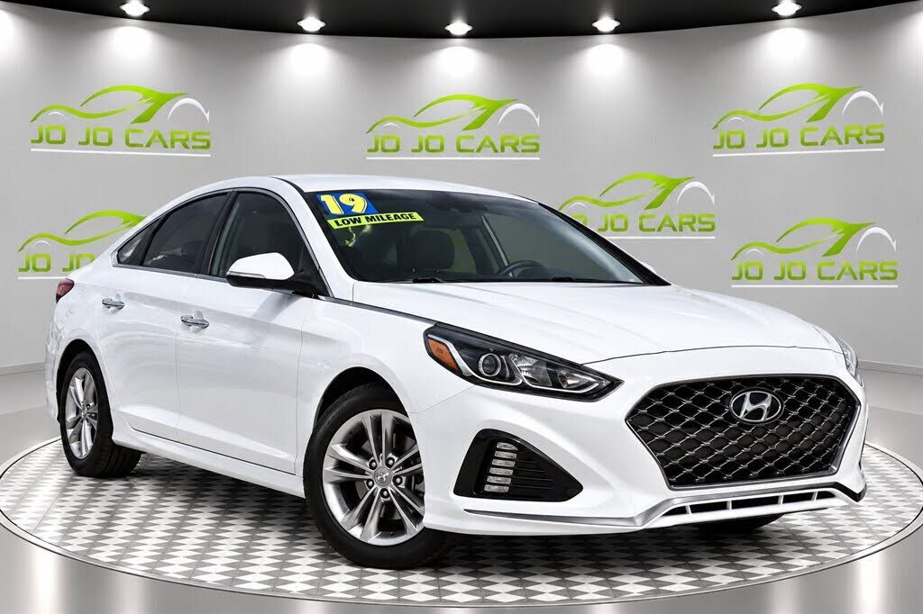 2019 HYUNDAI Sonata