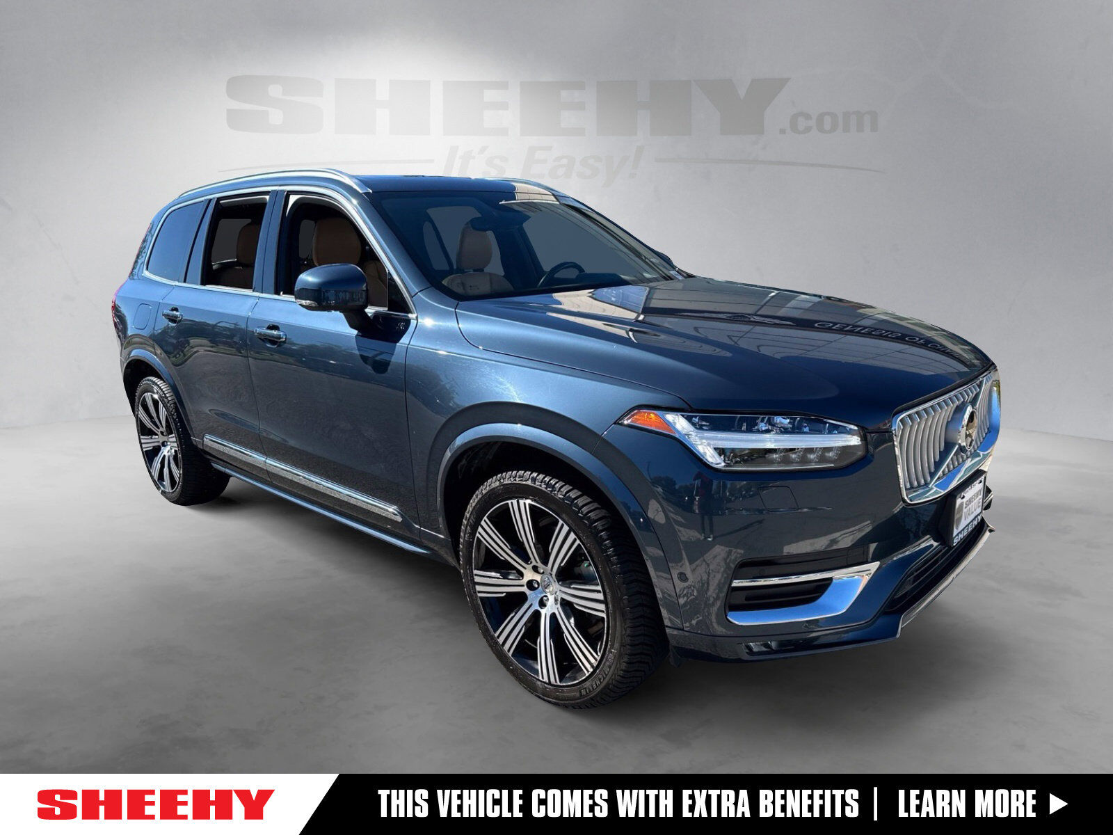2021 VOLVO XC90