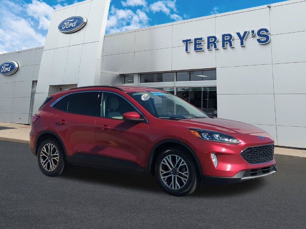 2020 FORD Escape