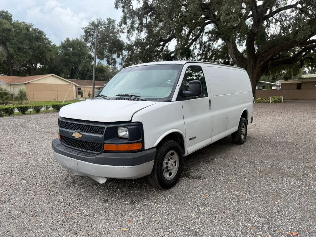 2004 CHEVROLET Express