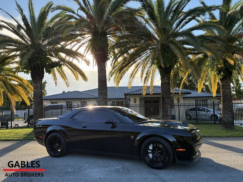 2020 DODGE Challenger