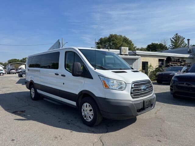 2015 FORD Transit