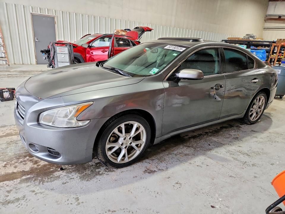 2014 NISSAN Maxima
