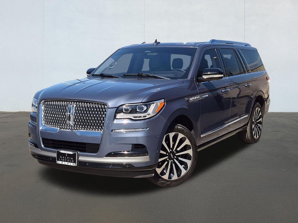 2023 LINCOLN Navigator L