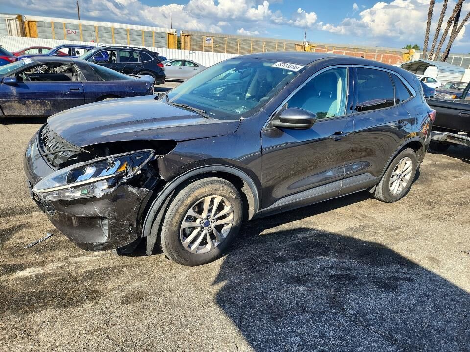 2020 FORD Escape