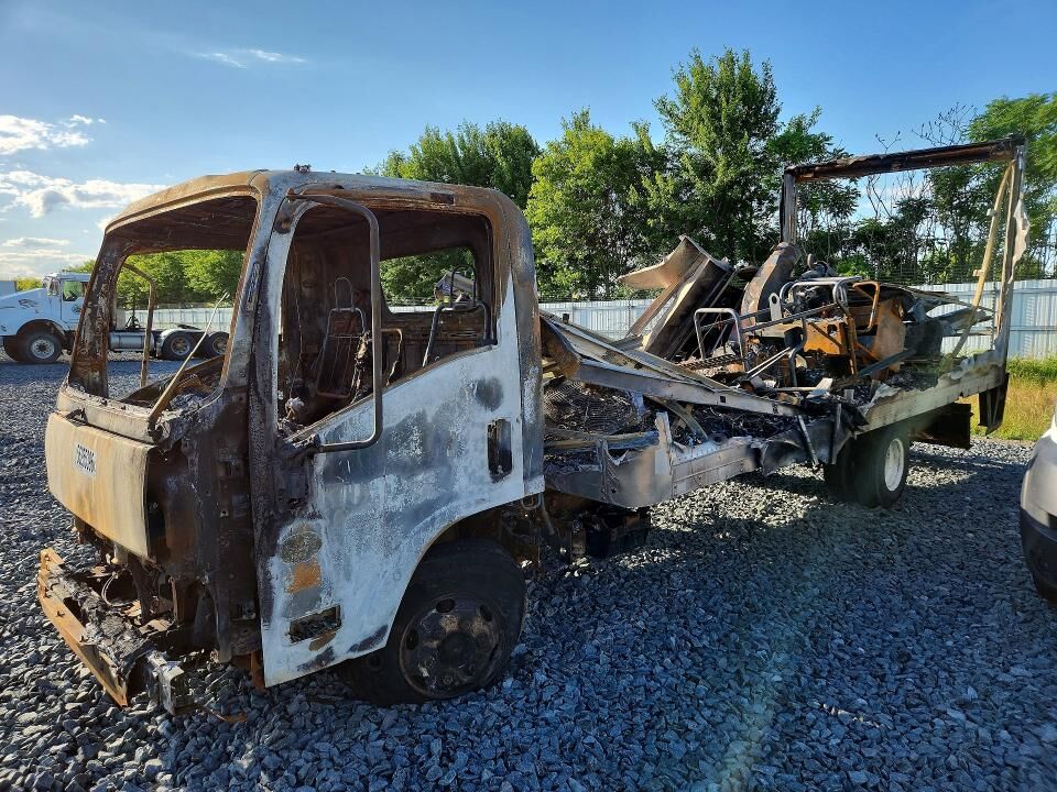 2010 ISUZU NPR