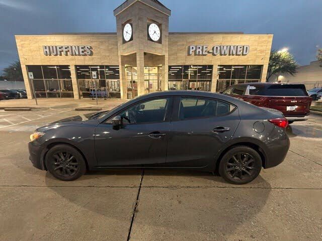 2016 MAZDA Mazda3
