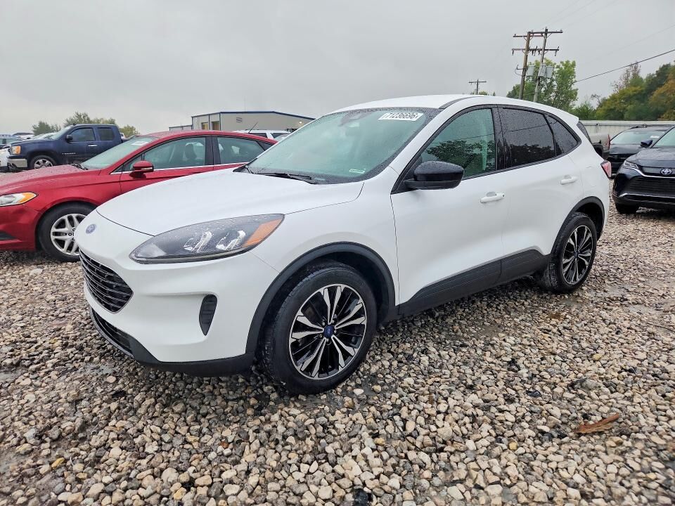 2022 FORD Escape