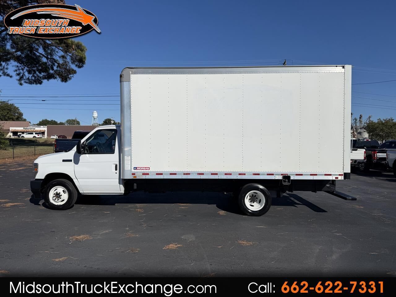 2022 FORD E-350