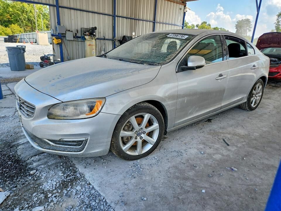 2016 VOLVO S60