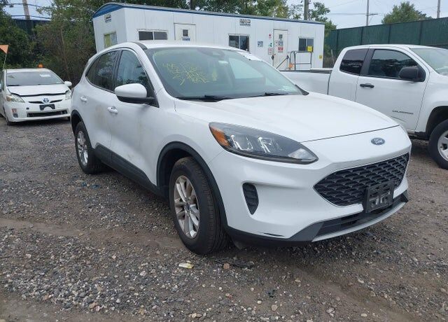 2021 FORD Escape