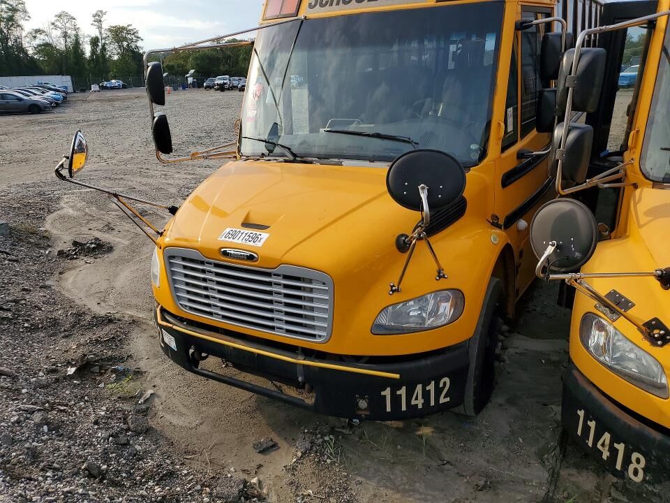 2012 FREIGHTLINER B2 Bus Chassis