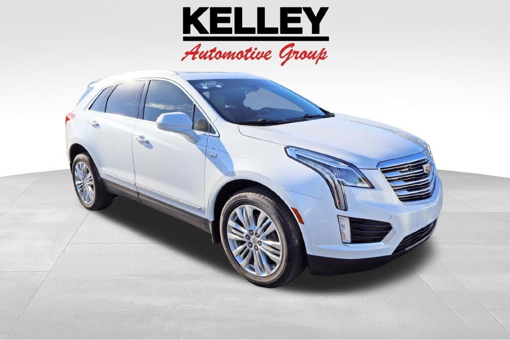 2017 CADILLAC XT5