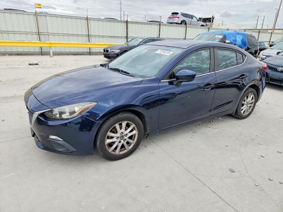 2016 MAZDA Mazda3