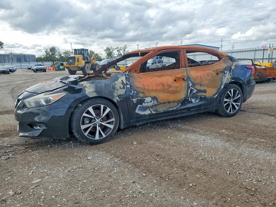 2017 NISSAN Maxima