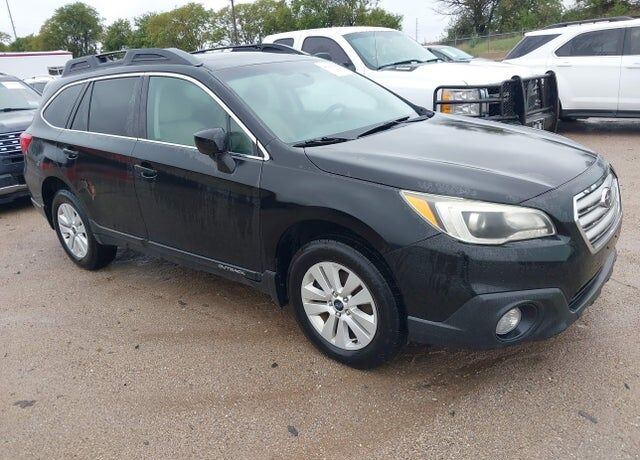 2016 SUBARU Outback