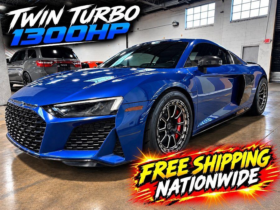 2020 AUDI R8