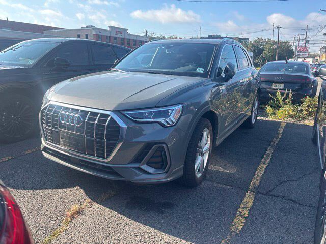 2024 AUDI Q3