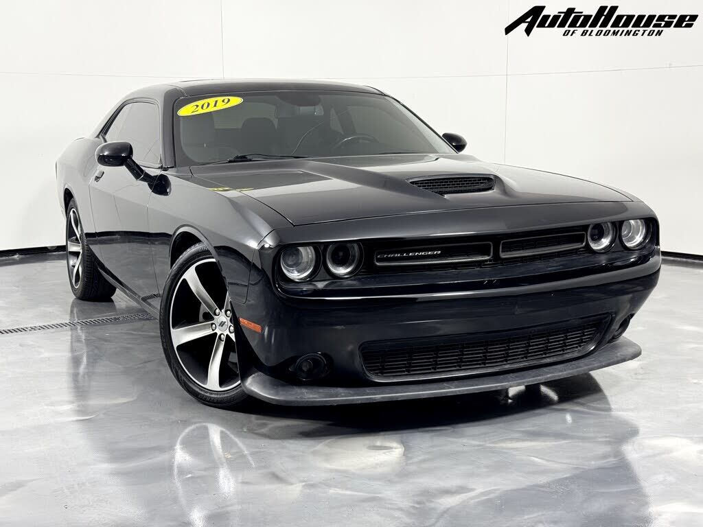 2019 DODGE Challenger
