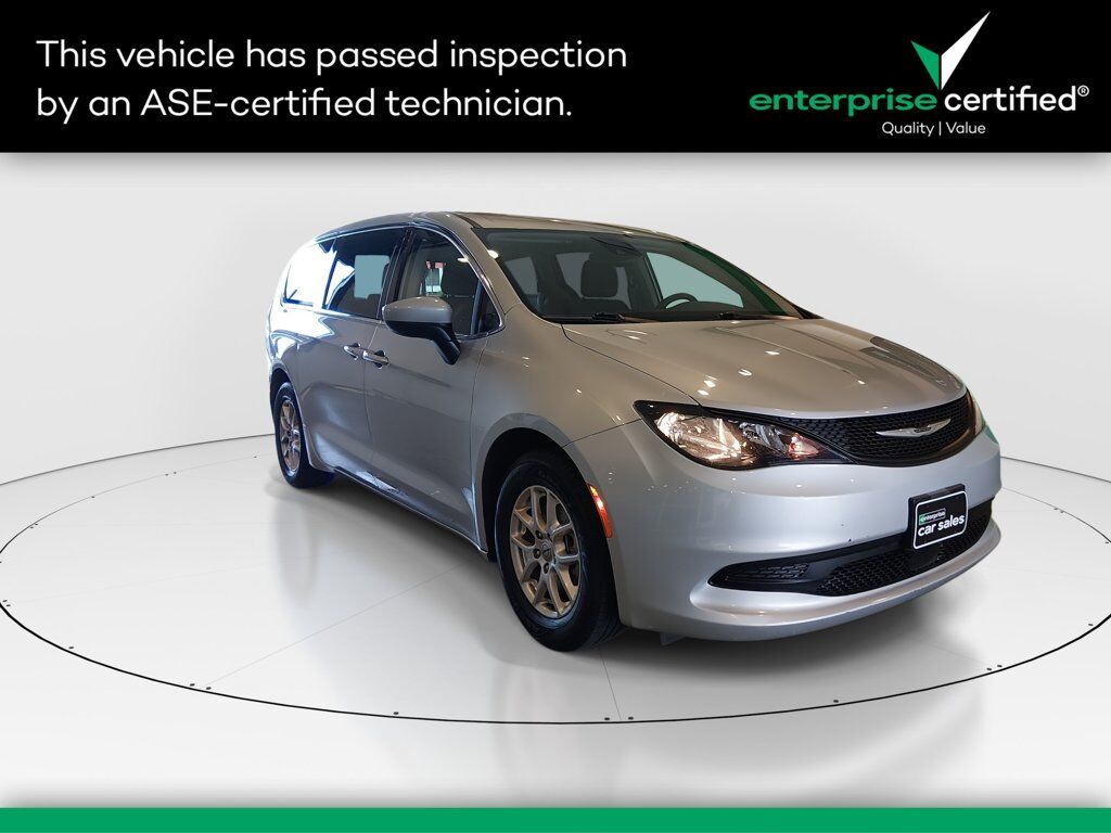 2023 CHRYSLER Voyager